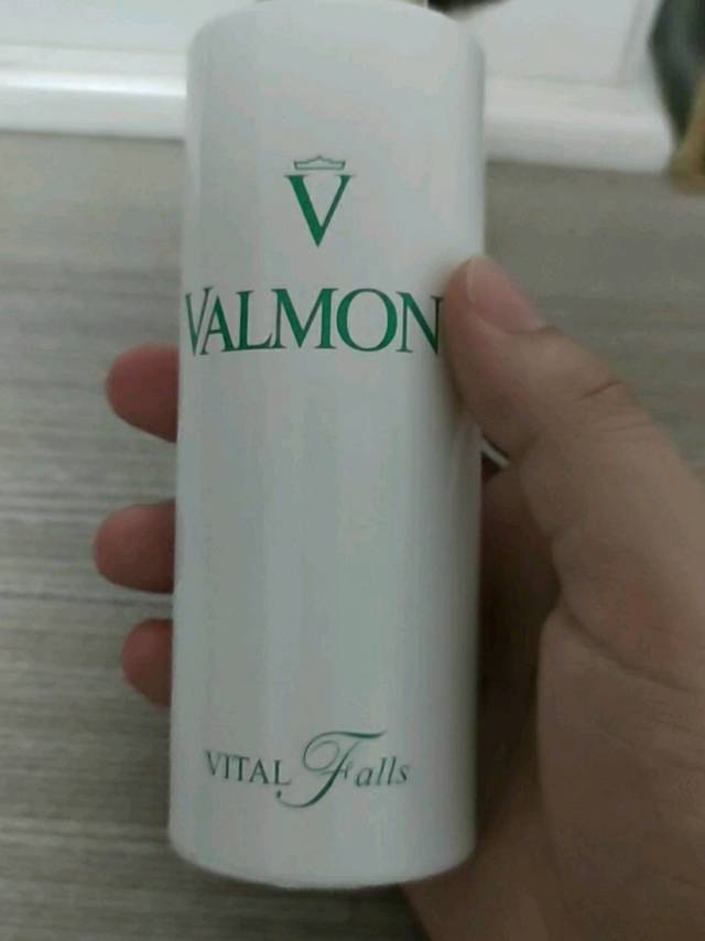 滋润好用的法儿曼生命之泉润肤露