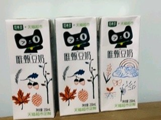 清晨美味：豆本豆唯甄豆奶!