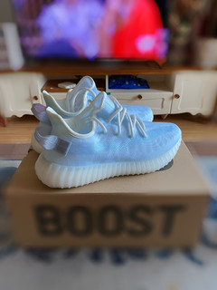 新款yeezy冰晶蓝夏日最靓的仔