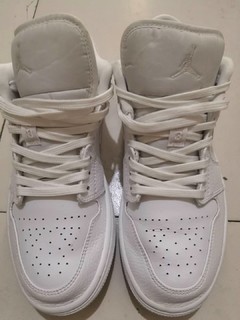 耐克 jordan 1 low 小白鞋