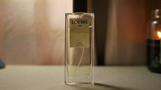 LOEWE001 事后清晨 男香EDT