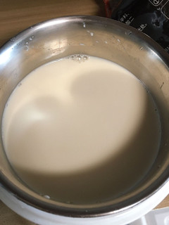 试喝号称奶中贵族的渥康纯牛奶，酸奶也不错