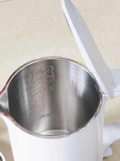 煮水不用5分钟，轻便、高颜值的电热水壶