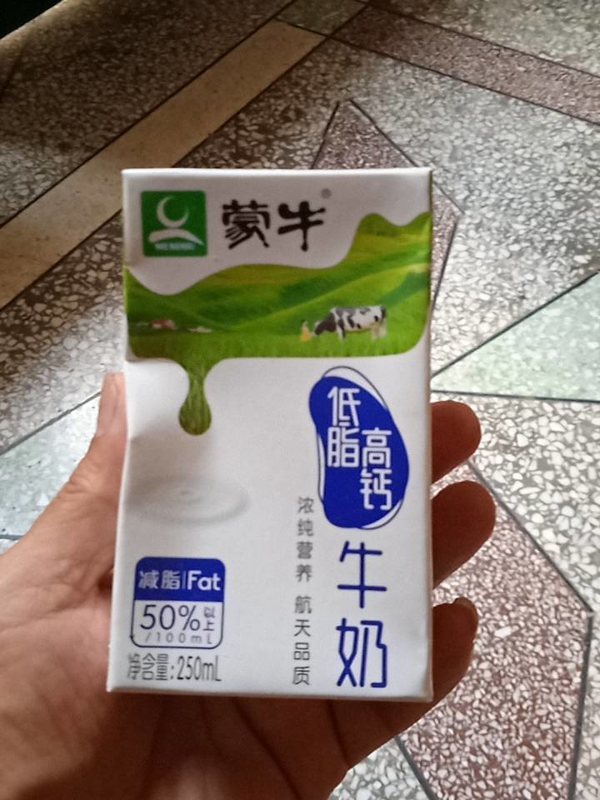 mengniu蒙牛低脂高鈣牛奶250ml16盒