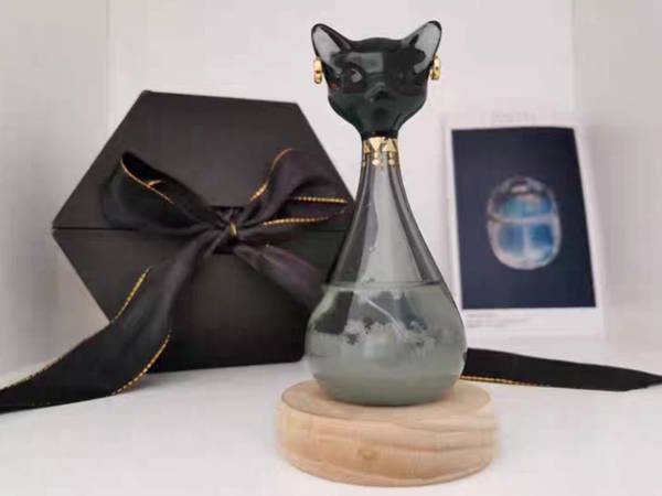 精致的新奇礼物