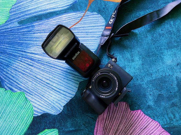 摄影是光的艺术，多个闪光灯便是质的飞跃！