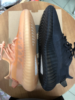 又一次买了两双yeezy350