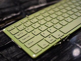 BOW折叠键盘，蓝牙/有线双模