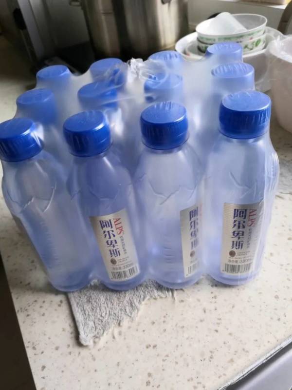 alpenwater阿尔卑斯alps饮用天然苏打水400ml24瓶