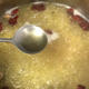 熬小米粥，是冷水下锅还是热水下锅？如果搞错了，米汤分层还不香