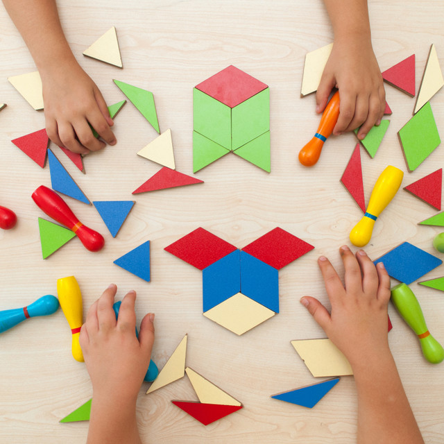 学龄前玩具怎么选？这么选有助于锻炼宝宝智商～