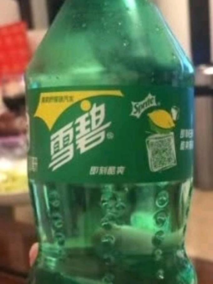 雪碧碳酸饮料