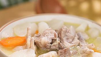 小厨爱做饭 篇一百六十六:《向往的生活》同款猪软骨鸡脚汤,夏日养生