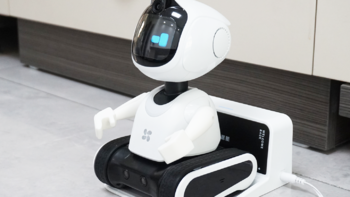 萤石RK2 Pro儿童陪护机器人深度体验：能说、会看，还可到处跑