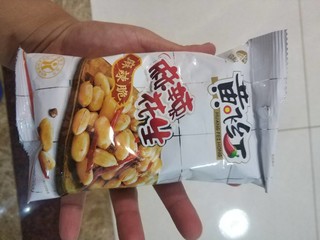 黄飞红麻辣花生