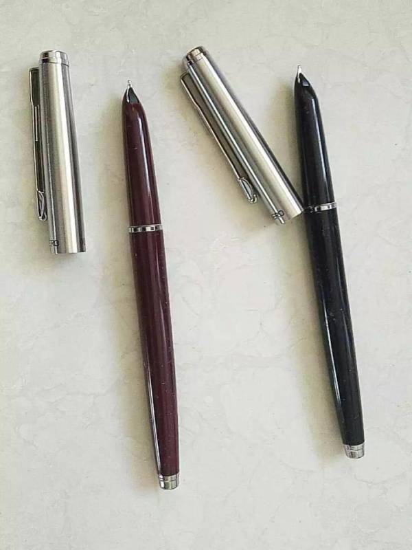 学生钢笔_hero 英雄 007 经典老款铱金笔多少钱-什么值得买