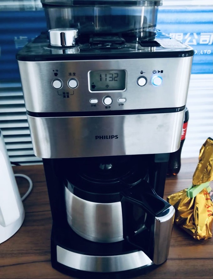飞利浦全自动咖啡机