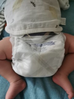 一款适合新生儿的纸尿裤