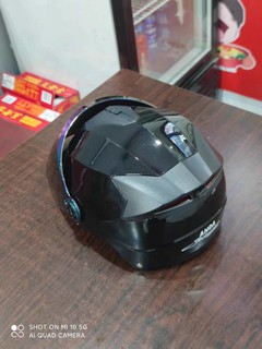 电动车头盔