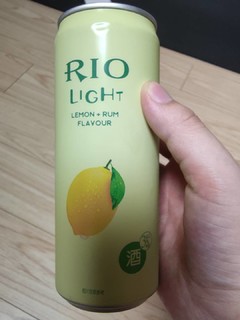 夏天清凉好喝的Rio柠檬朗姆酒