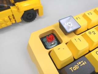 TR红轴，深度定制大黄蜂版机械键盘了解下