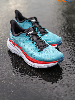 HOKA ONEONE Clifton8