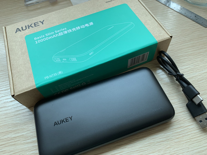 傲基科技pb-n73s移动电源怎么样 aukey 10000mha充电宝_什么值得买