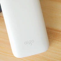 爱国者充电宝aigo X10P：香皂大小，10000mAh，还支持18W PD快充