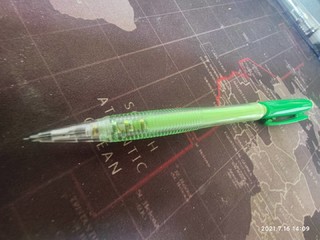 派通自动铅笔，办公也可用的笔