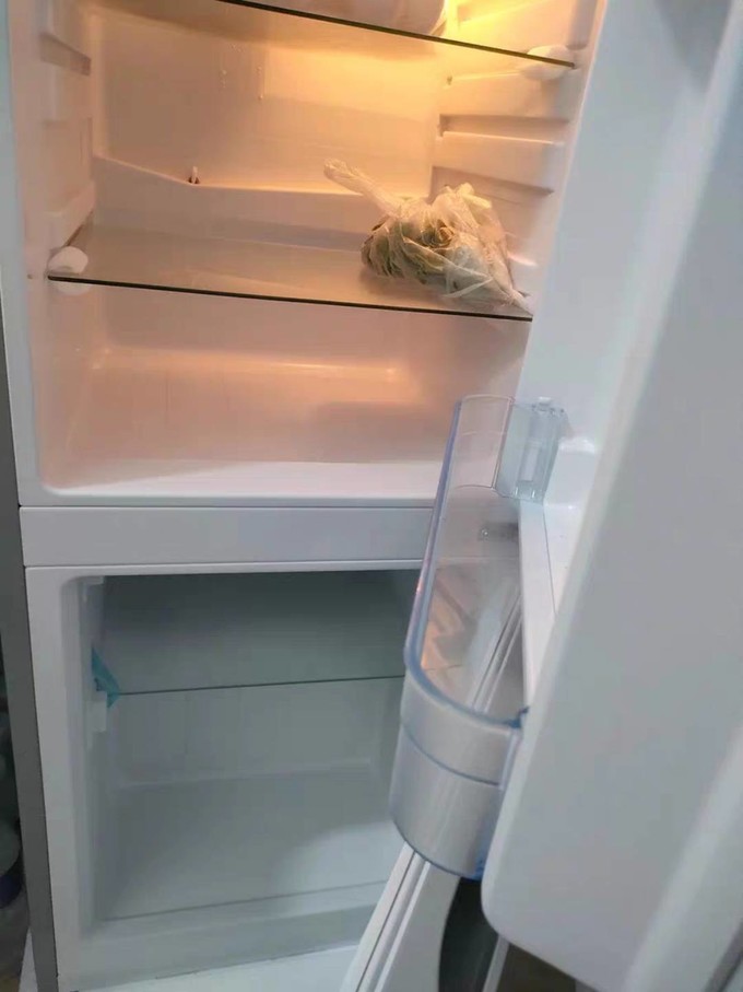 荣事达冰箱