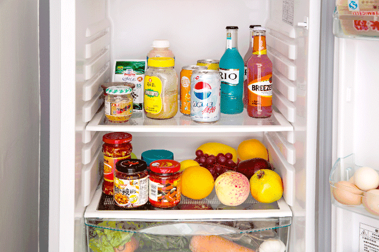 【晒物活动】（已公布获奖名单）参与#冰箱里面有什么#，分享你私藏的冰箱美食，种草大神就是你！