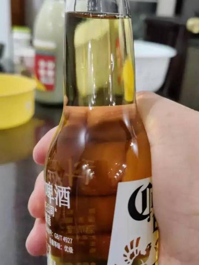 啤酒