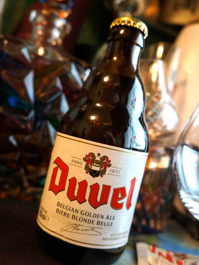 酒和酒杯都同样绝赞