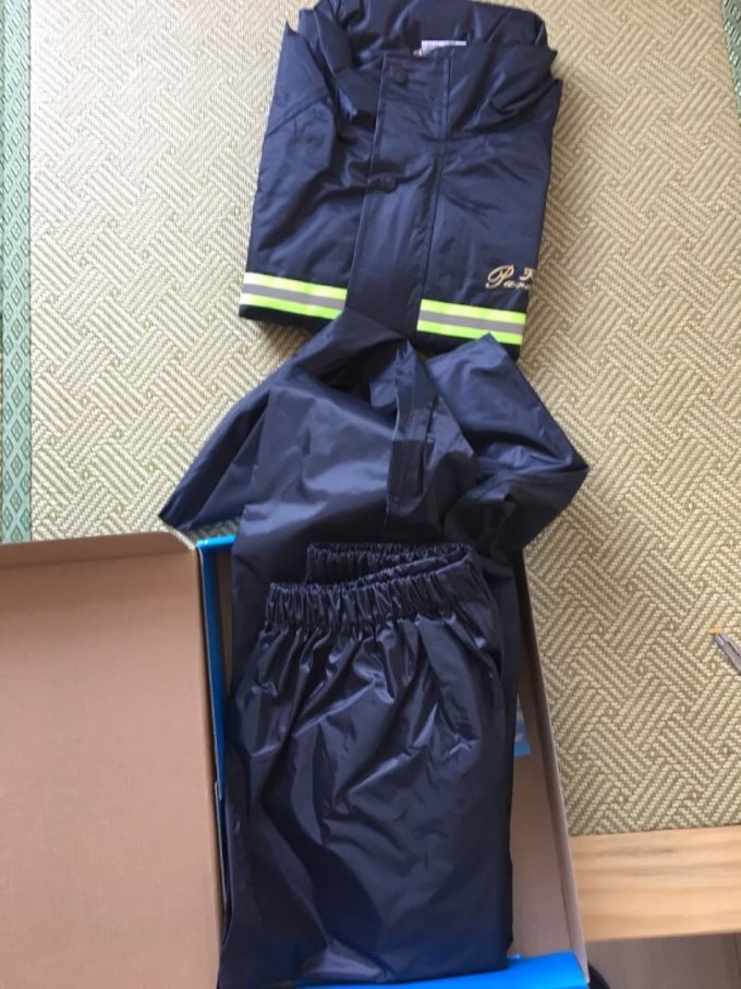 天堂伞雨衣套装