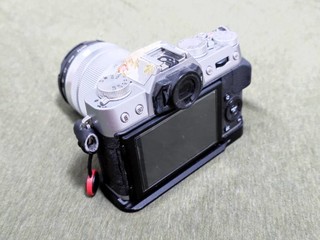 高颜值复古相机-富士XT10微单