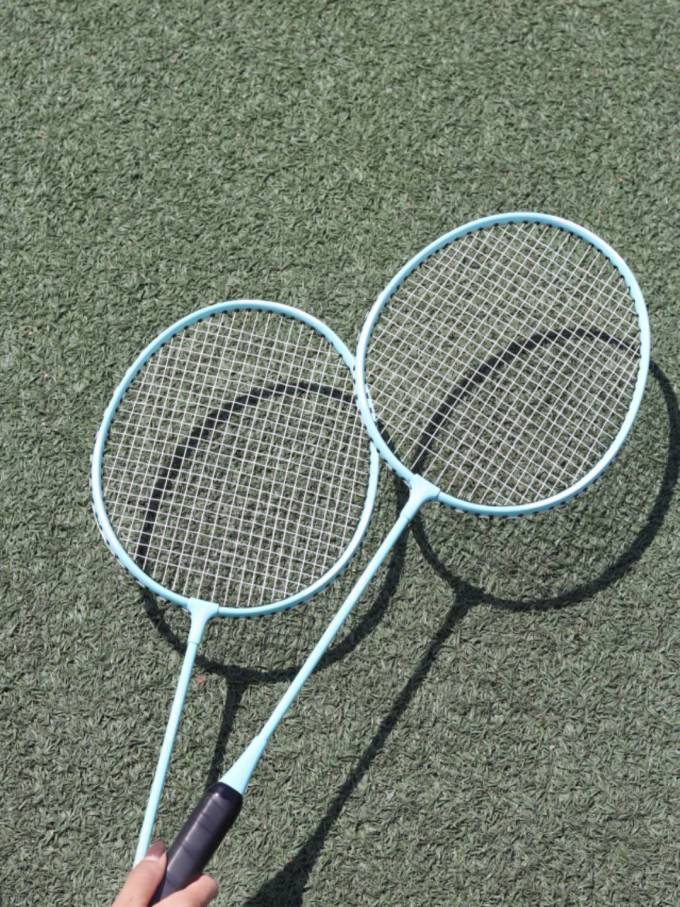 迪卡侬羽毛球拍