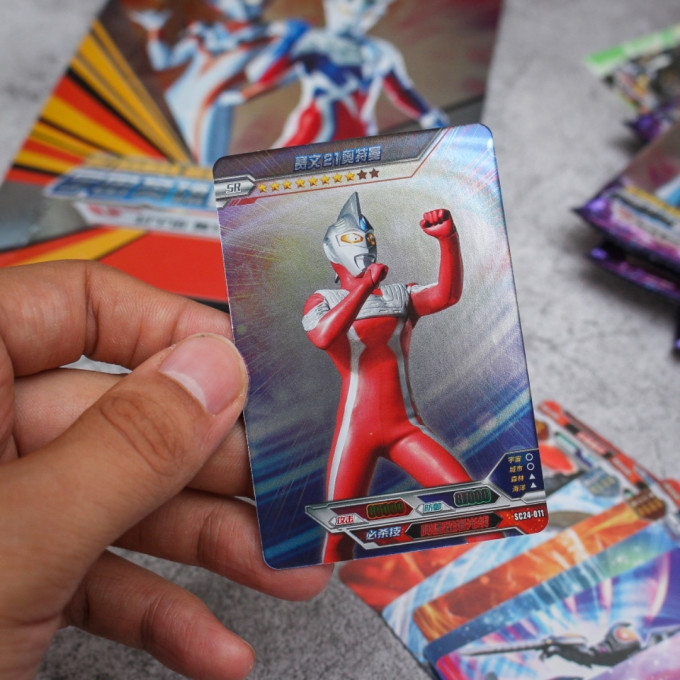 卡游创意玩具怎么样 卡游奥特曼卡片,孩子心中永远的神_什么值得买