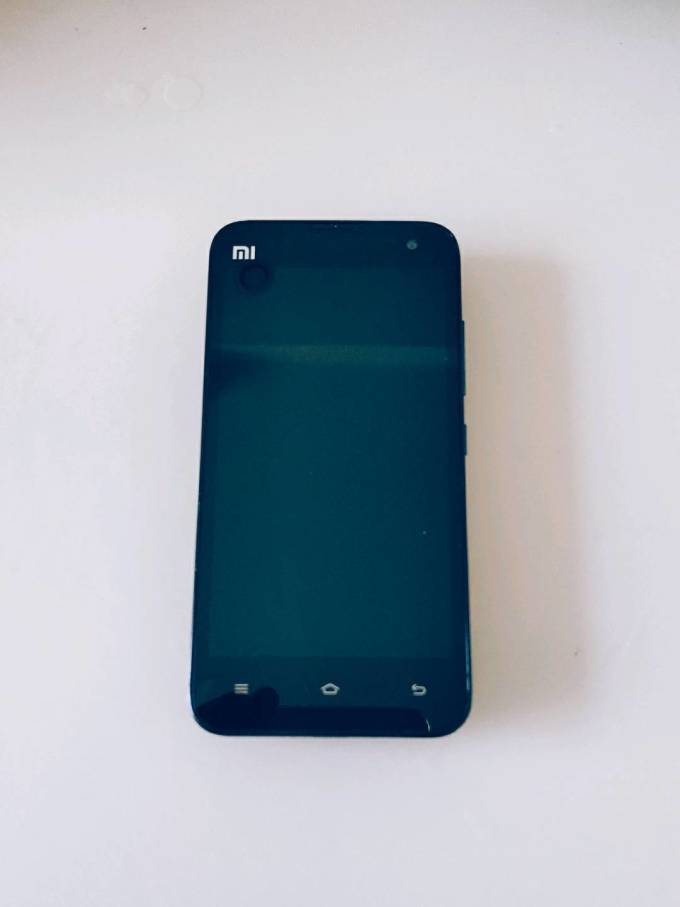 值得纪念的一代神机--小米2s