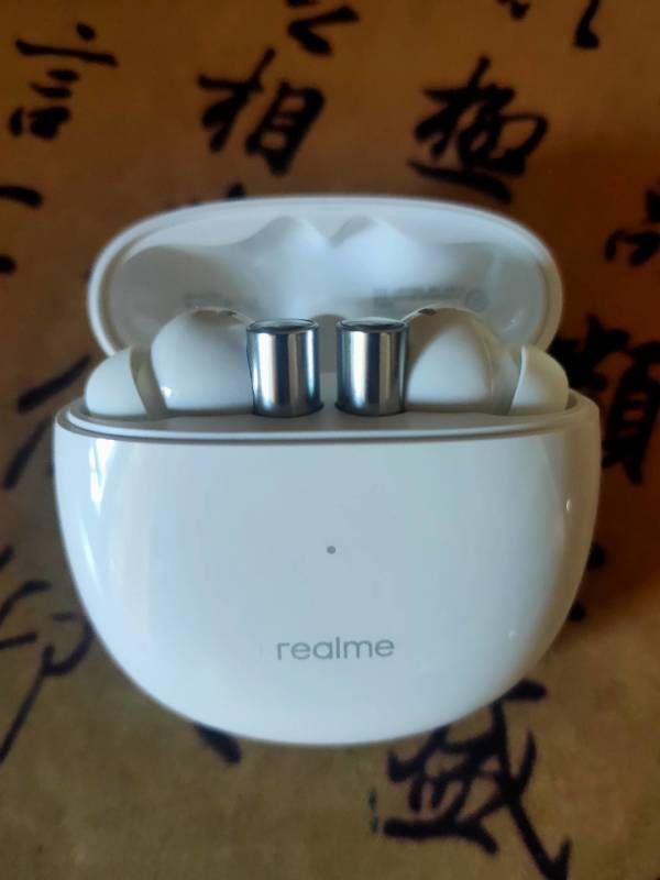 realme真我budsair2tws真无线蓝牙耳机