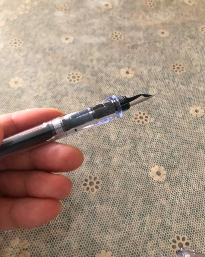 百乐钢笔