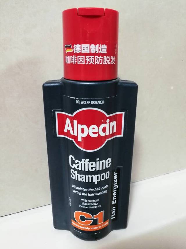 告别秃头脱发，肯定很多人不知咖啡因洗发水