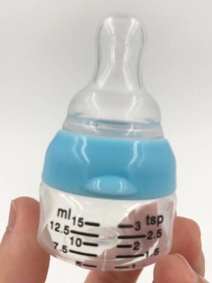 推荐一款非常好用的婴儿奶嘴式喂药器