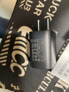 一个简简单单的aukey18w充电器开箱