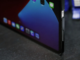 M1 iPad Pro的轻薄铠甲