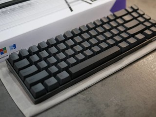 紧凑型键盘的标杆，高斯Alt71机械键盘