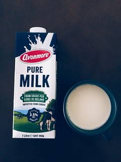 牛奶回购清单上，又多一枚小草。