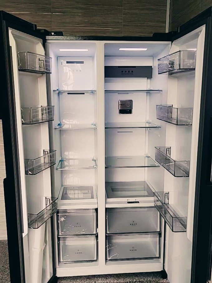 美的双门冰箱