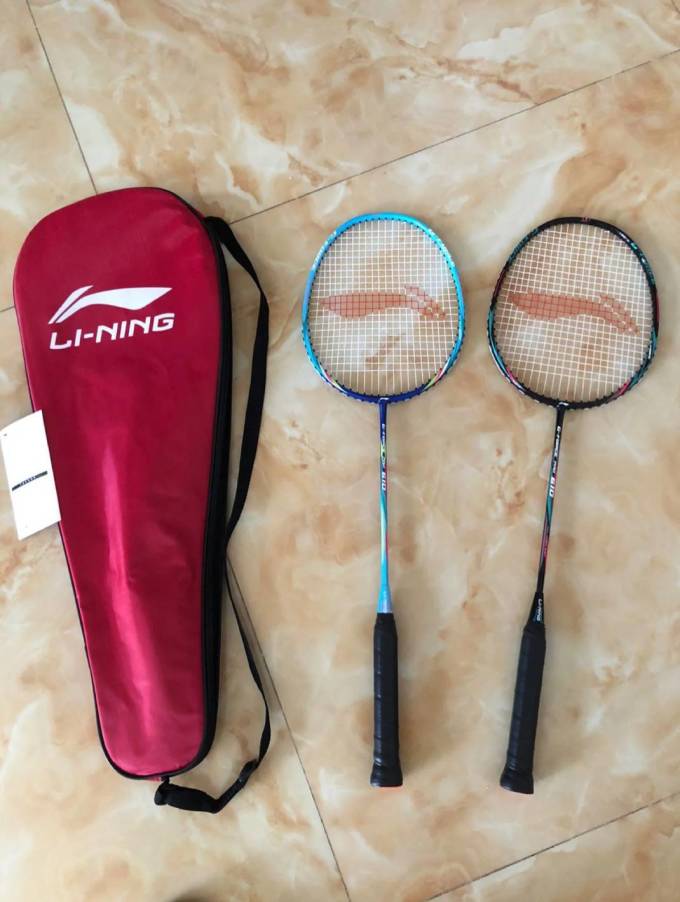 李宁羽毛球拍