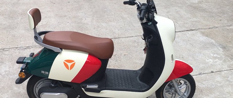 雅迪篇四高颜值电动车推荐雅迪领跑m3测评第三期