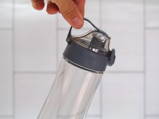 取代普通塑料水杯Tritan水杯坚固耐用